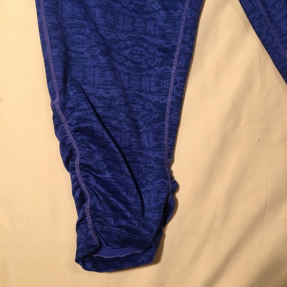 Purple Workout Capris - Picture 3 of 4